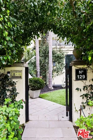 $27,500 | 129 Outrigger Mall, Marina del Rey, CA 90292