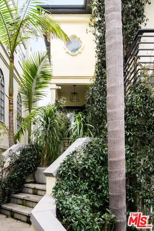 $27,500 | 129 Outrigger Mall, Marina del Rey, CA 90292