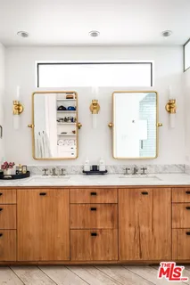 $30,000 | 129 Outrigger Mall, Marina del Rey, CA 90292