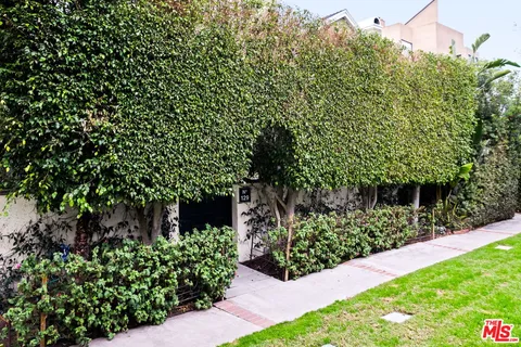 $30,000 | 129 Outrigger Mall, Marina del Rey, CA 90292