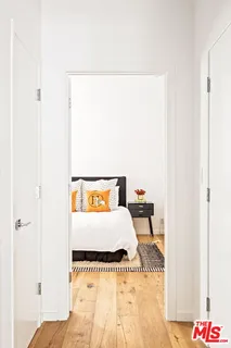 $30,000 | 129 Outrigger Mall, Marina del Rey, CA 90292