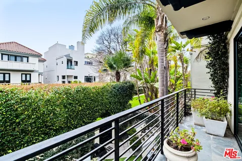 $30,000 | 129 Outrigger Mall, Marina del Rey, CA 90292