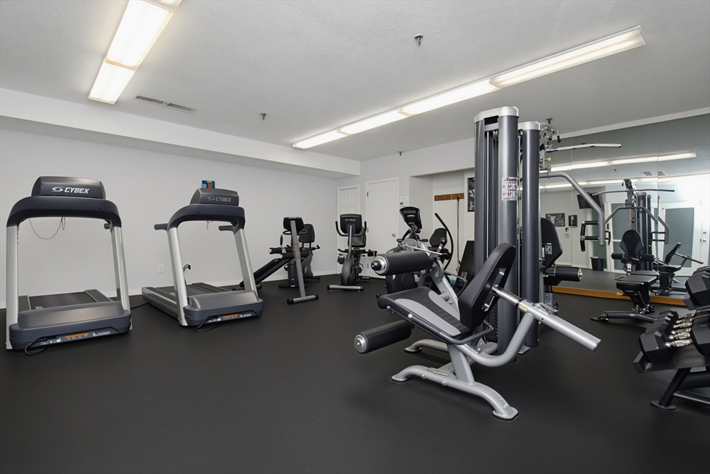 1 Seal Harbor Road, Unit 413 Winthrop, MA 02152 - Photo 14 of 18
