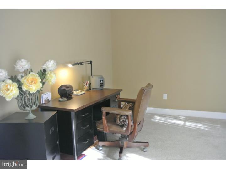 909 Fairview Road Glenmoore, PA 19343 - Photo 3 of 23 Office / Study