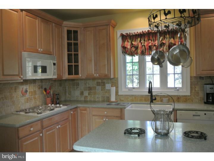 909 Fairview Road Glenmoore, PA 19343 - Photo 7 of 23 Kitchen