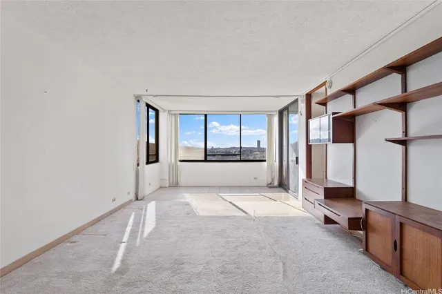 $319,000 | 1505 Alexander Street, Unit 806, Honolulu, HI 96822