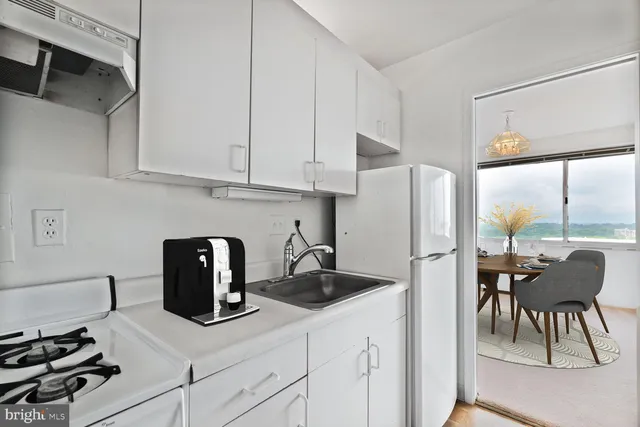 $189,000 | 5500 Friendship Boulevard, Unit 2321N, Chevy Chase, MD 20815