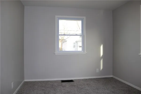 $155,000 | 91 Vinal Avenue, Irondequoit, NY 14609