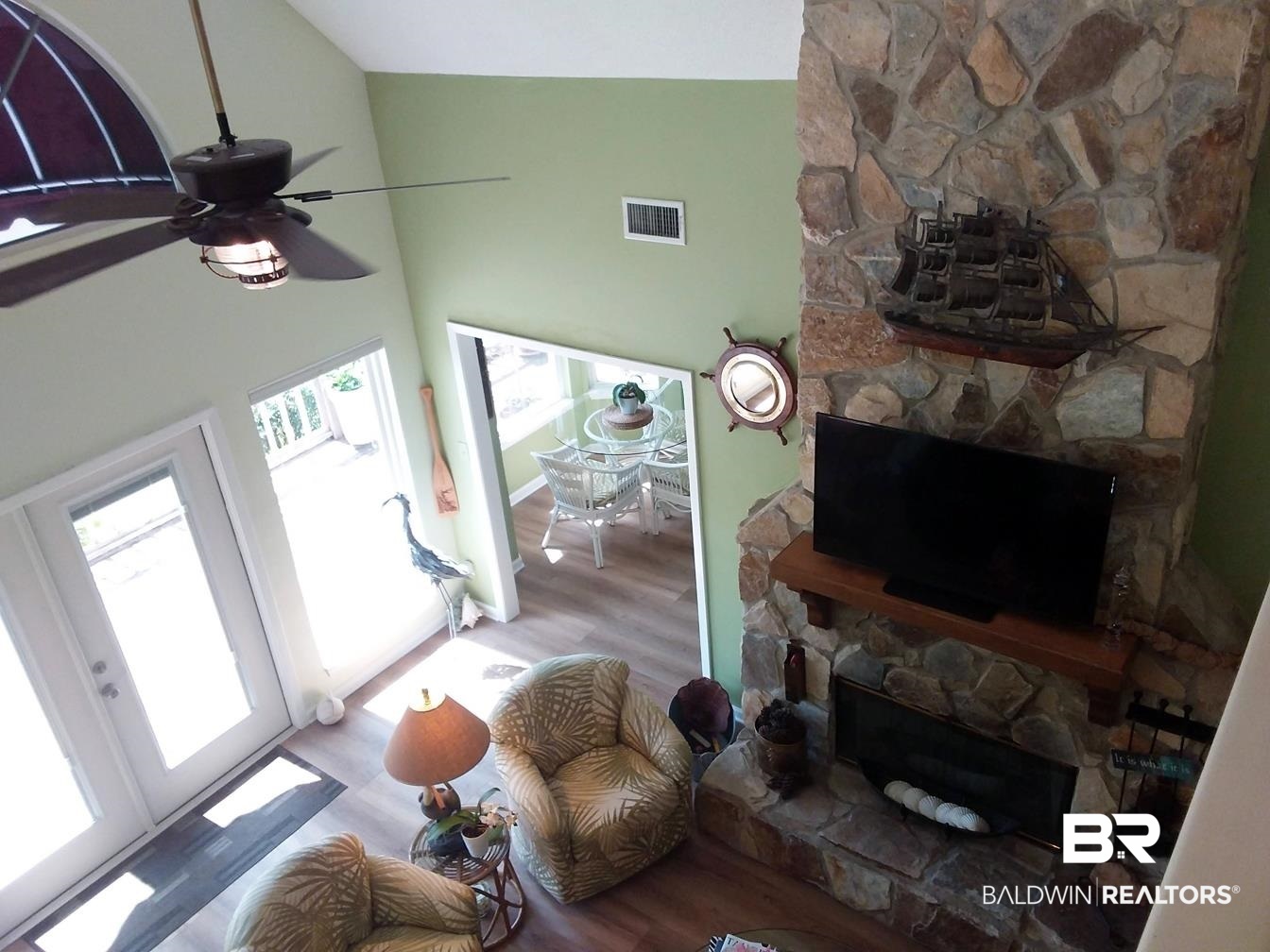 10097 Boynton Road Elberta, AL 36530 - Photo 27 of 49 Balcony view