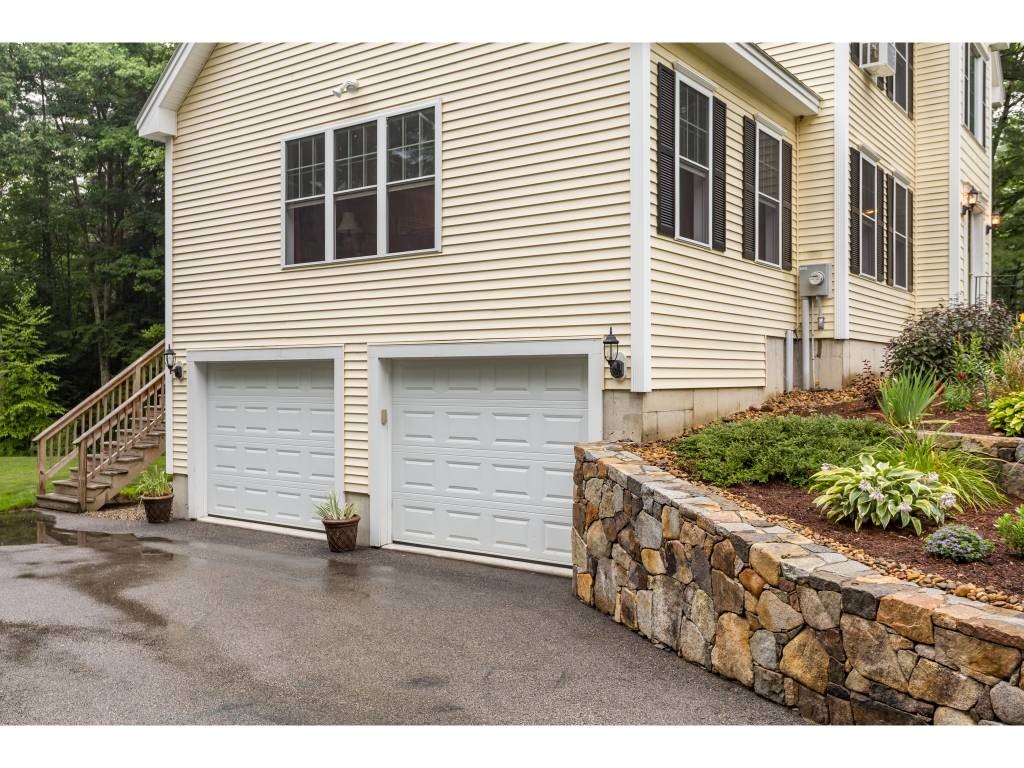 3 Shellie Lane Berwick, ME 03901 - Photo 5 of 35 Gallery Image 5