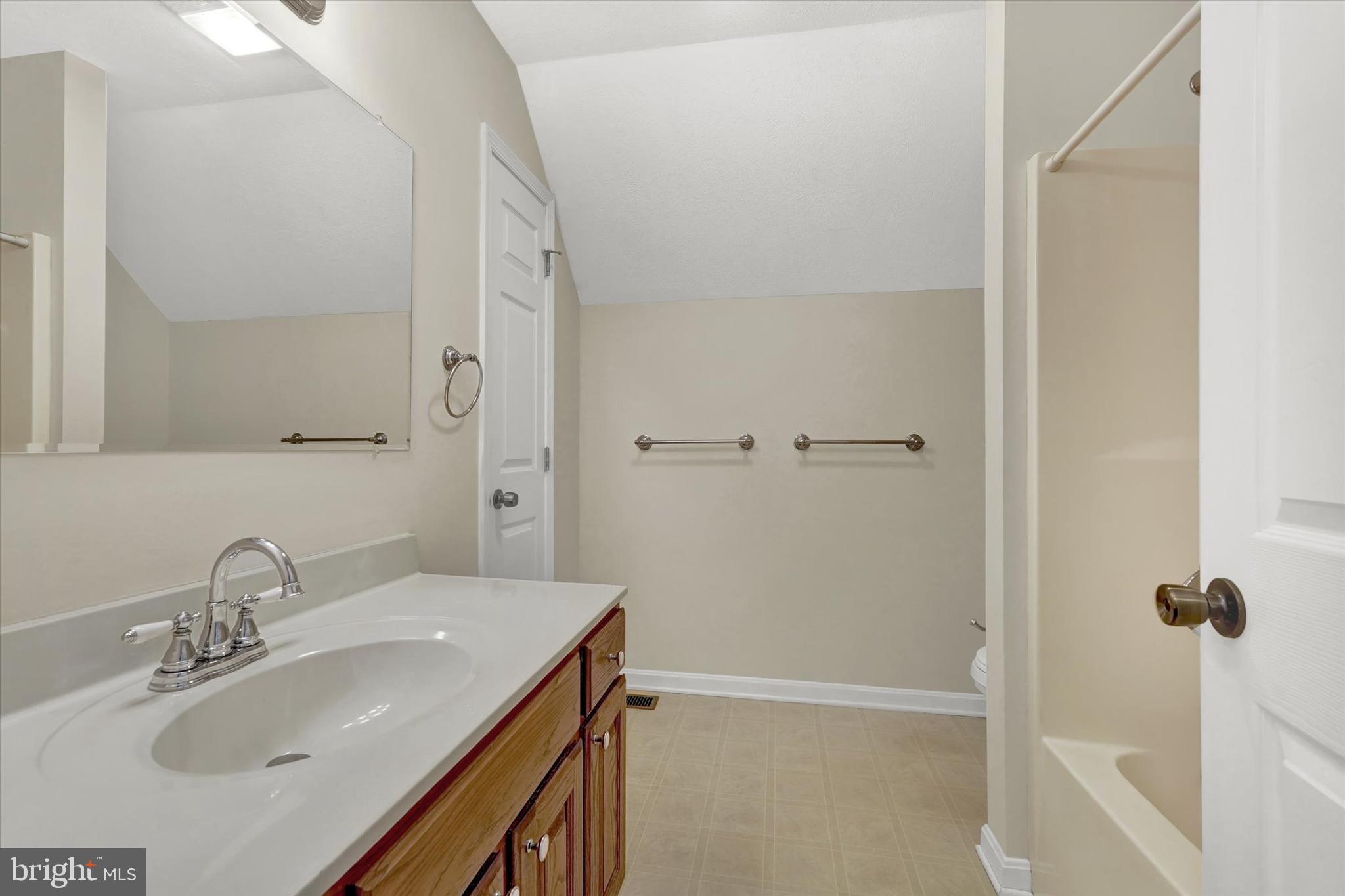 13300 Trout School Road Felton, PA 17322 - Photo 15 of 33 2nd floor full bath