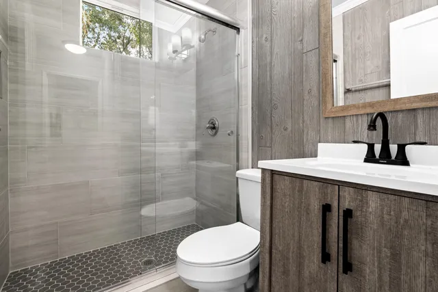 $2,250 | 1436 East Montague Avenue, North Charleston, SC 29405