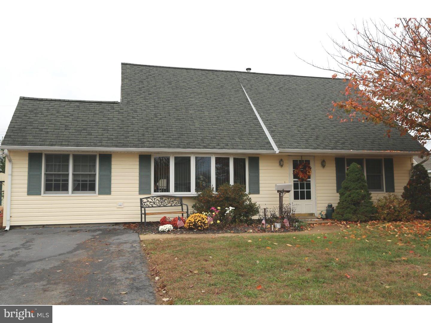35 Cliff Road Levittown, PA 19057 - Photo 1 of 22 Exterior Front