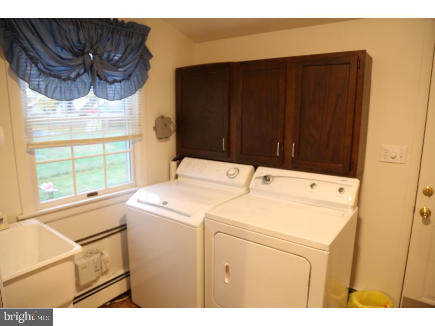 35 Cliff Road Levittown, PA 19057 - Photo 8 of 22 Laundry Room