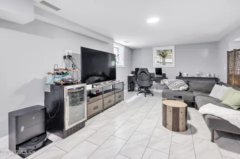 $1,750,000 | 30 Almira Drive, Greenwich, CT 06831