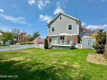 $1,750,000 | 30 Almira Drive, Greenwich, CT 06831