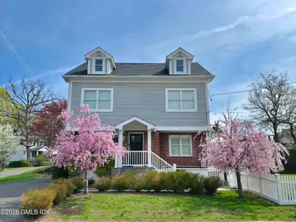 $1,750,000 | 30 Almira Drive, Greenwich, CT 06831