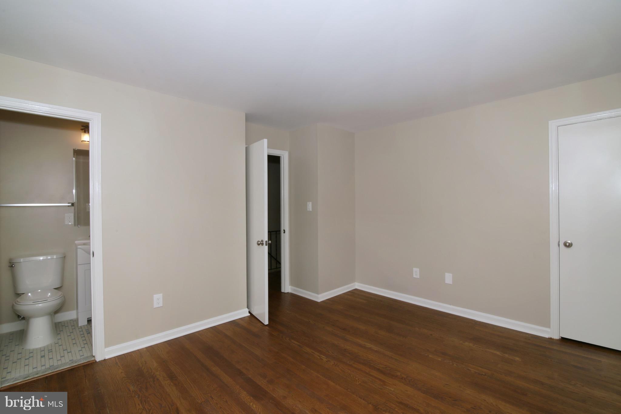 6700 Little Ann Court Springfield, VA 22152 - Photo 16 of 30 Master Bedroom with Ensuite