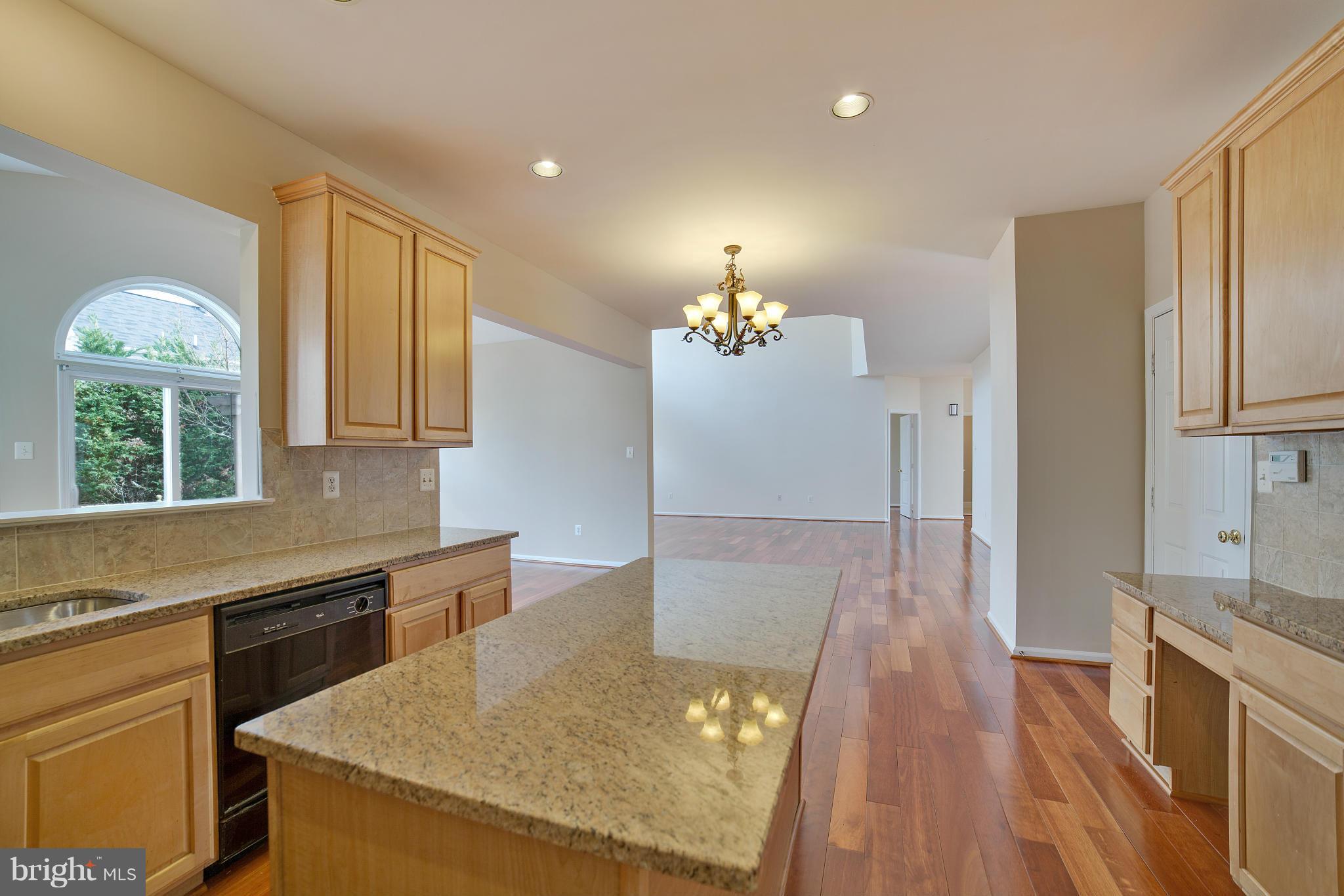17905 Coachmans Road Germantown, MD 20874 - Photo 13 of 30 Reverse view of kitchen