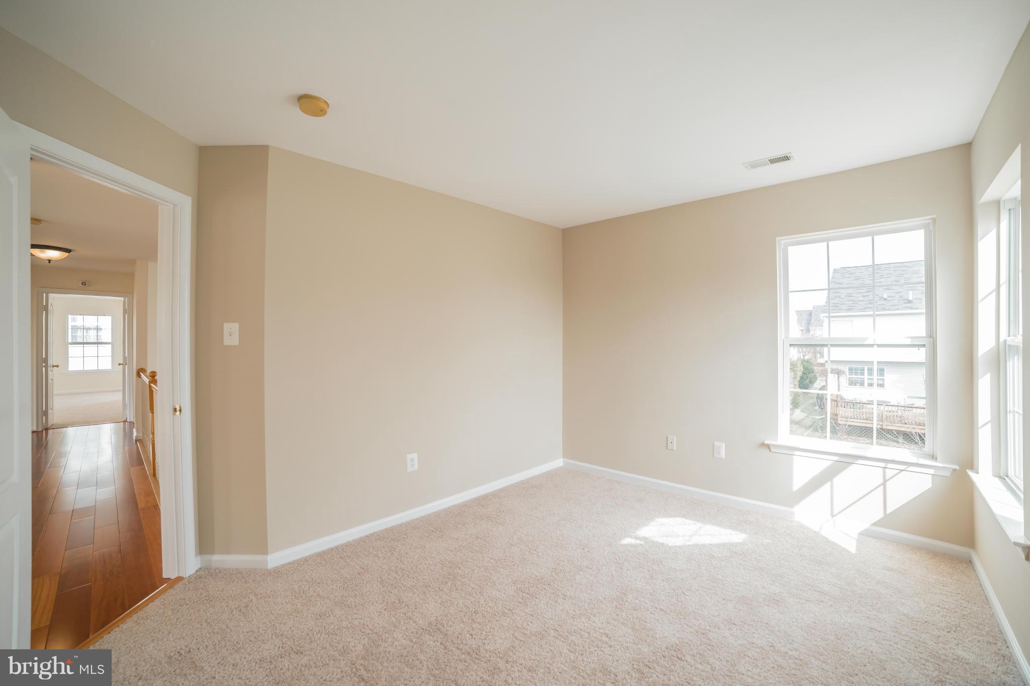 17905 Coachmans Road Germantown, MD 20874 - Photo 20 of 30 Bedroom 3