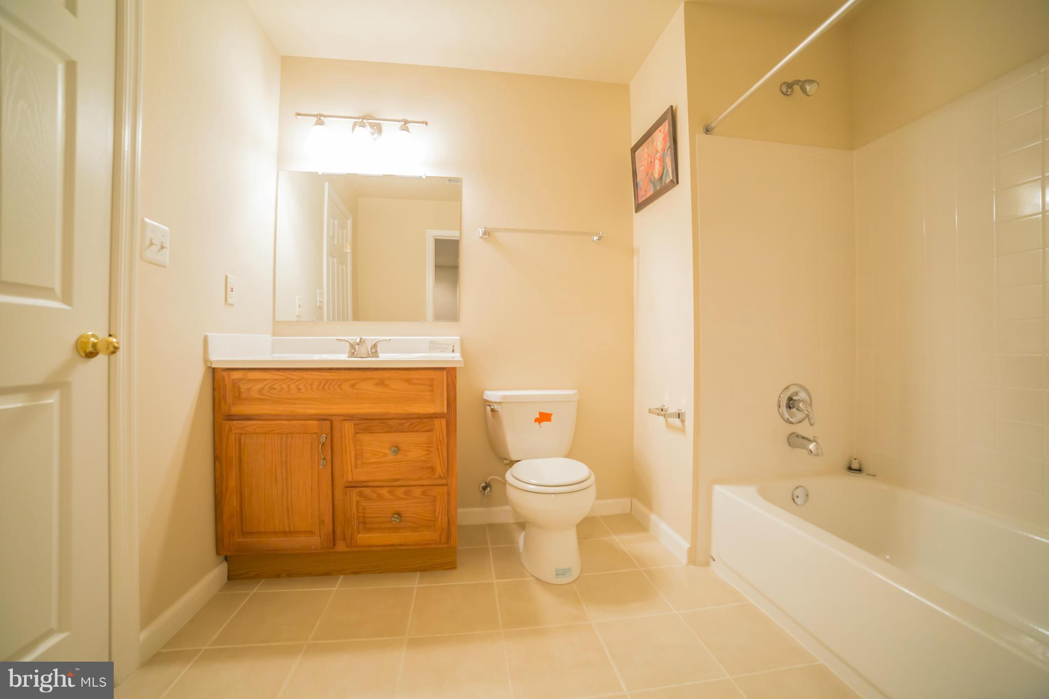 17905 Coachmans Road Germantown, MD 20874 - Photo 26 of 30 Lower level full bath