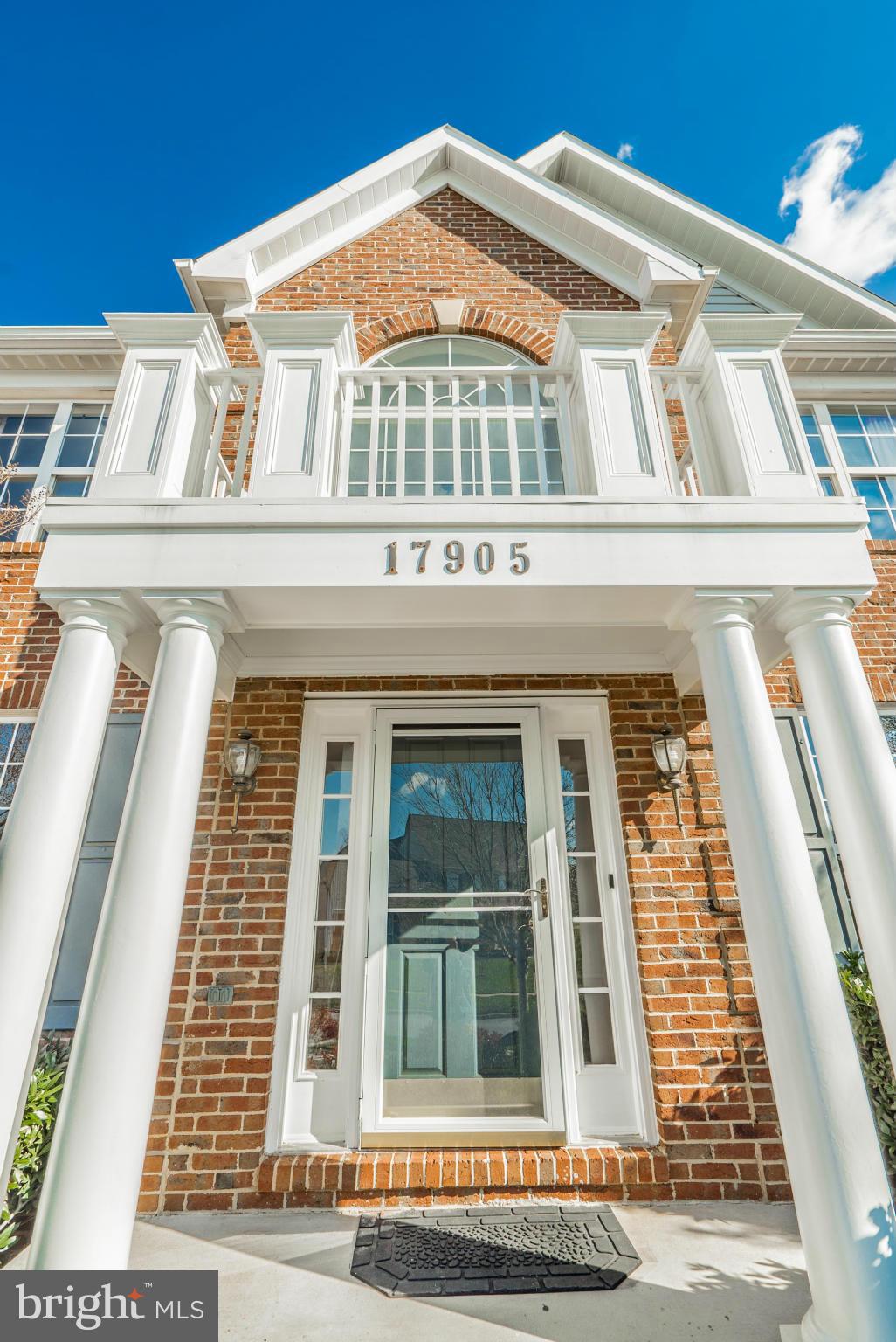 17905 Coachmans Road Germantown, MD 20874 - Photo 4 of 30 Front entrance