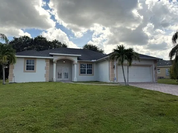 $2,400 | 2619 Southwest Ann Arbor Road, Port St. Lucie, FL 34953