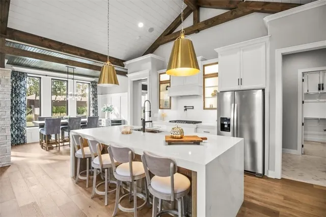 $795,000 | 424 Southeast Maxwell Drive, Blue Springs, MO 64014