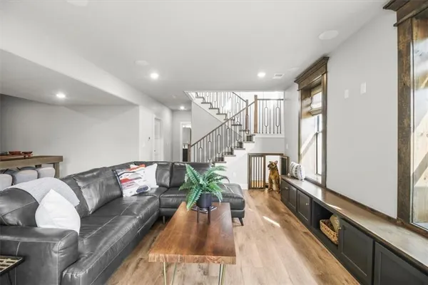 $795,000 | 424 Southeast Maxwell Drive, Blue Springs, MO 64014