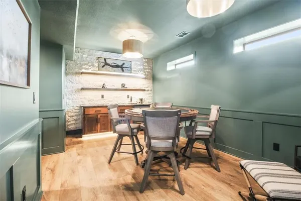 $795,000 | 424 Southeast Maxwell Drive, Blue Springs, MO 64014