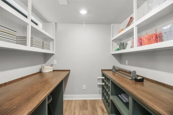 $795,000 | 424 Southeast Maxwell Drive, Blue Springs, MO 64014