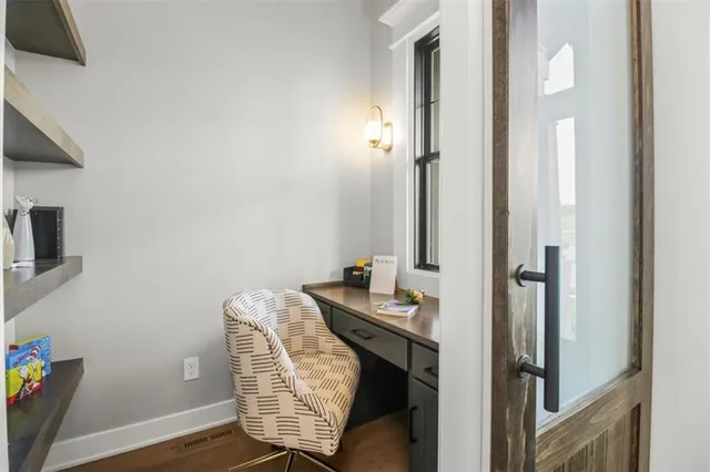 $795,000 | 424 Southeast Maxwell Drive, Blue Springs, MO 64014