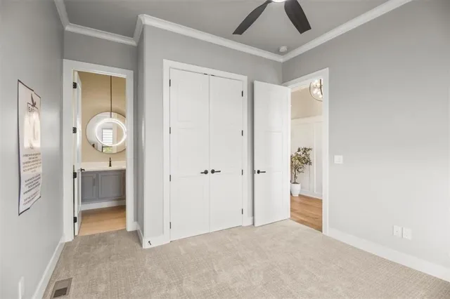 $795,000 | 424 Southeast Maxwell Drive, Blue Springs, MO 64014