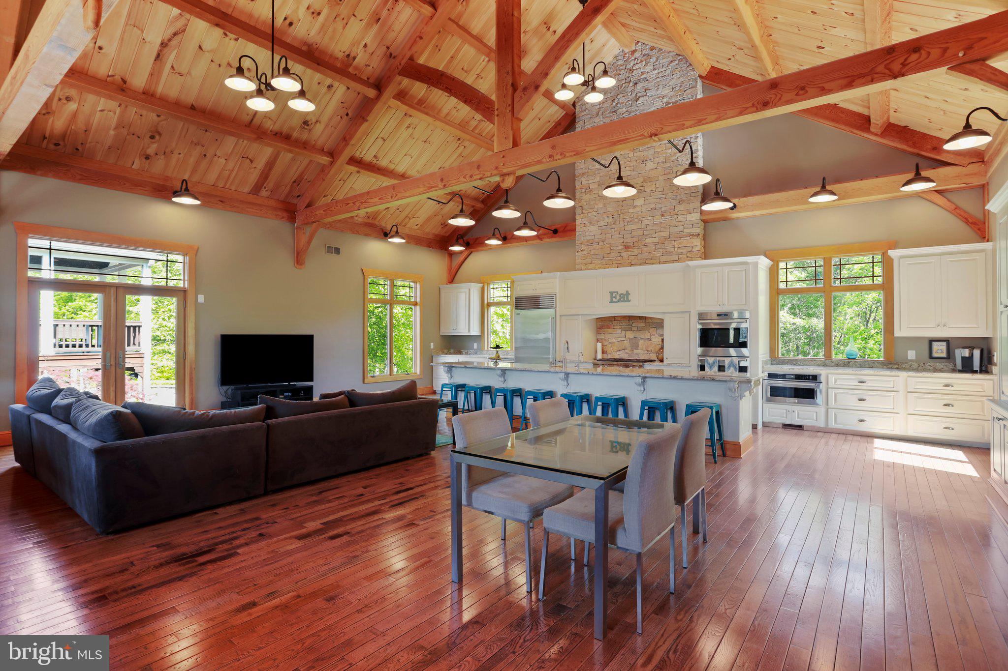 8887 Woodward Road Marshall, VA 20115 - Photo 10 of 67