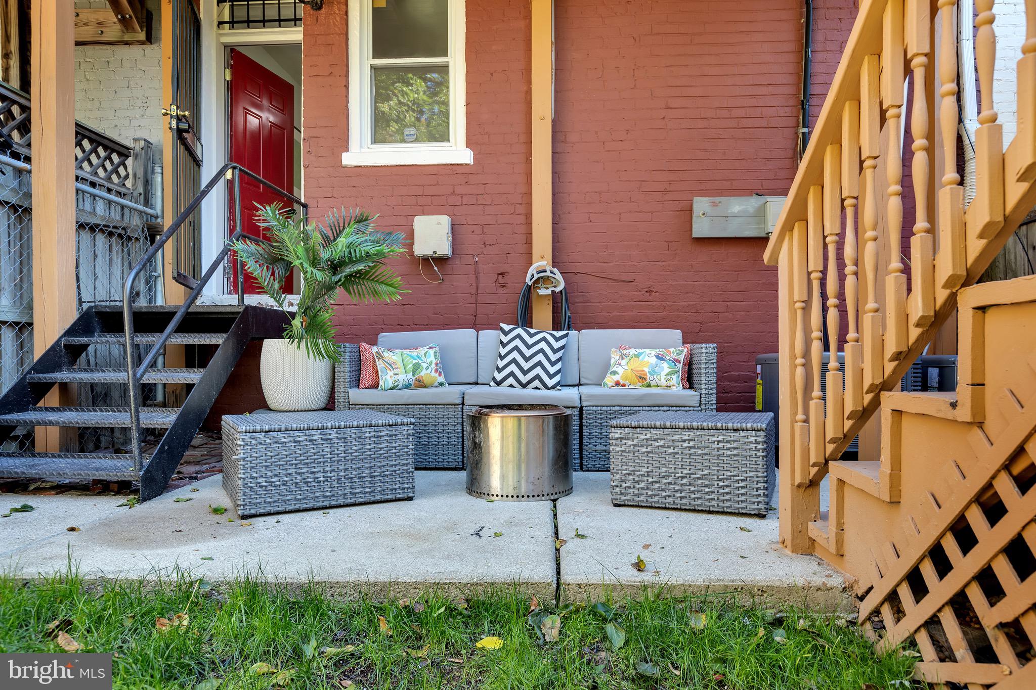 814 11th Street Northeast Washington, DC 20002 - Photo 25 of 30