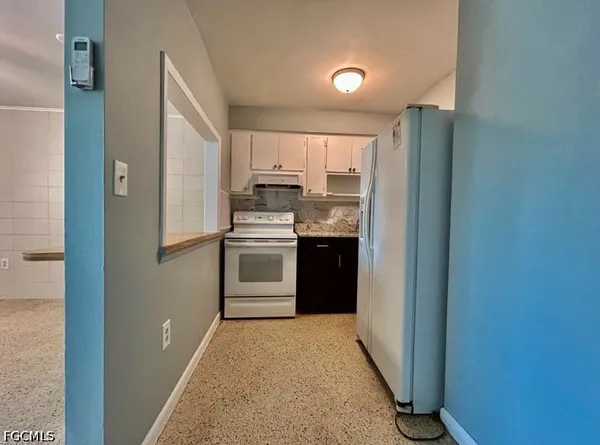 $1,250 | 5510-5512 Third Avenue, Fort Myers, FL 33907