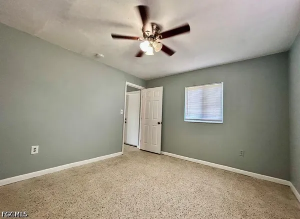 $1,250 | 5510-5512 Third Avenue, Fort Myers, FL 33907