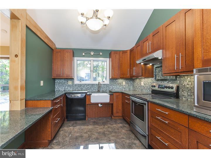 283 West Upper Ferry Road Ewing, NJ 08628 - Photo 11 of 25