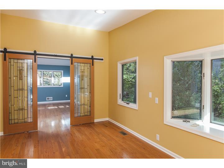 283 West Upper Ferry Road Ewing, NJ 08628 - Photo 13 of 25