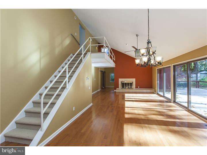 283 West Upper Ferry Road Ewing, NJ 08628 - Photo 4 of 25