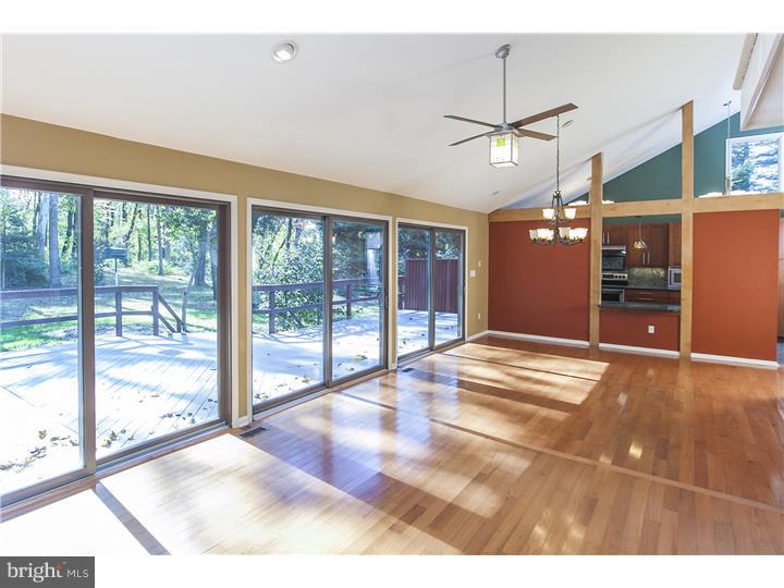283 West Upper Ferry Road Ewing, NJ 08628 - Photo 6 of 25