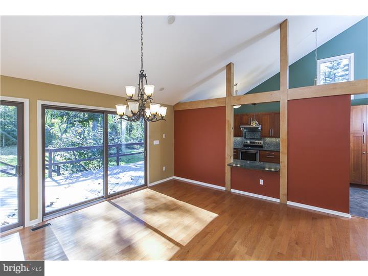 283 West Upper Ferry Road Ewing, NJ 08628 - Photo 7 of 25