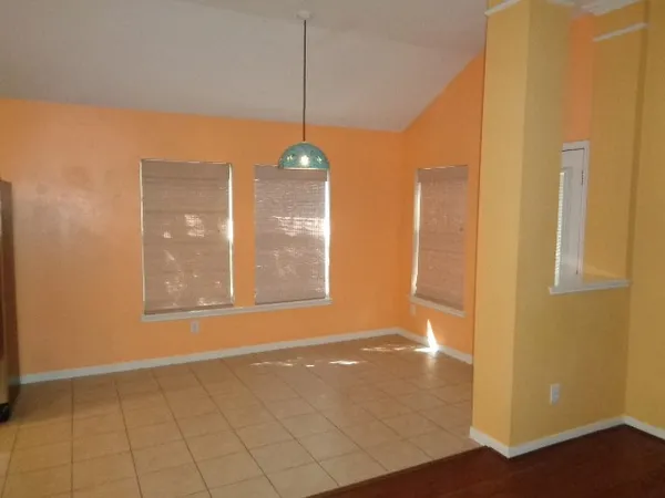 $1,850 | 30002 Saw Oaks Drive, Magnolia, TX 77355