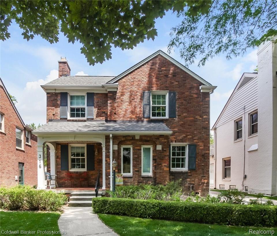 316 Merriweather Road Grosse Pointe, MI 48236 - Photo 1 of 46 1.jpg