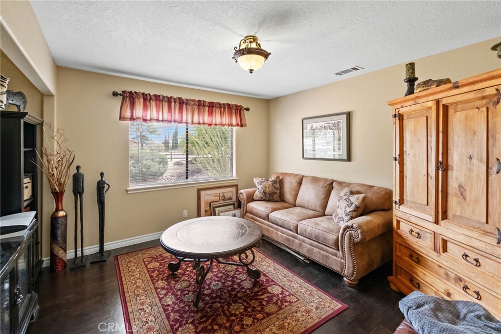 19240 Tonkawan Road Apple Valley, CA 92307 - Photo 31 of 43