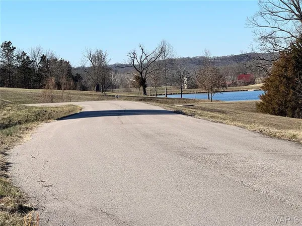 $79,900 | 14 Polo Downs Parkway, Marthasville, MO 63357