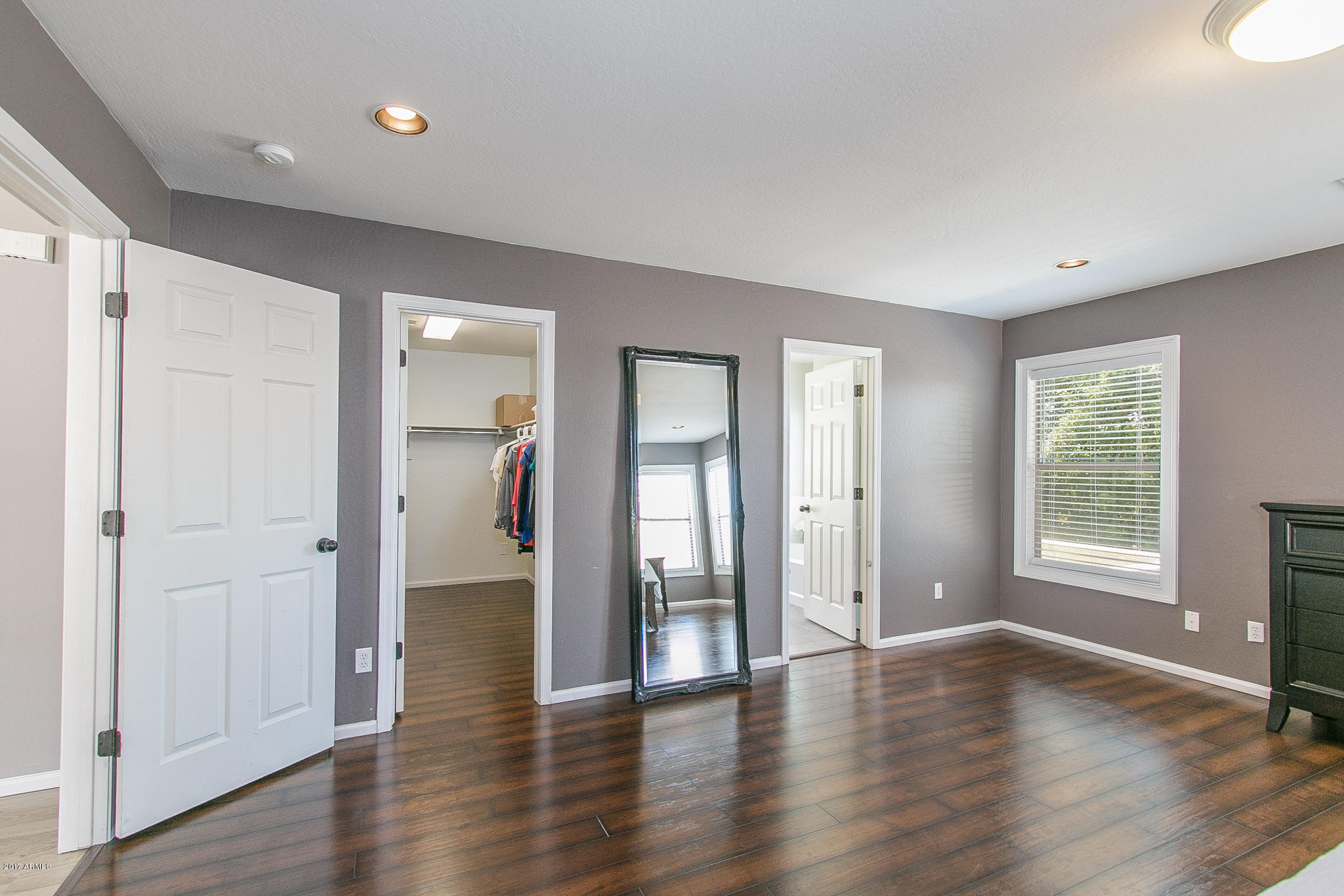 10923 West Elm Street Phoenix, AZ 85037 - Photo 16 of 37 16) MASTER