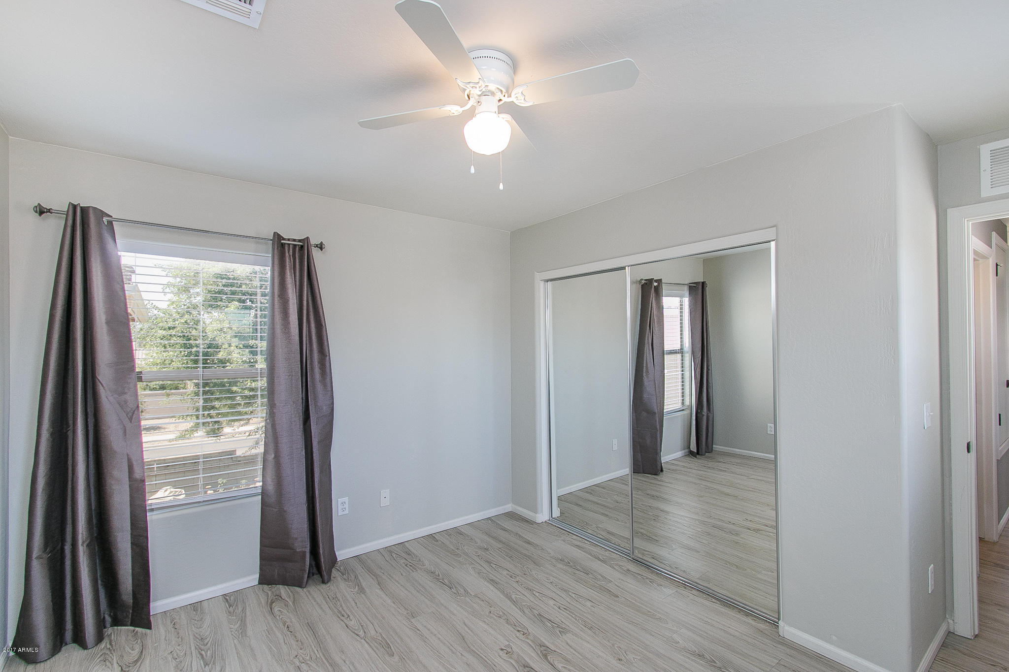 10923 West Elm Street Phoenix, AZ 85037 - Photo 26 of 37 26) BED 3 UP