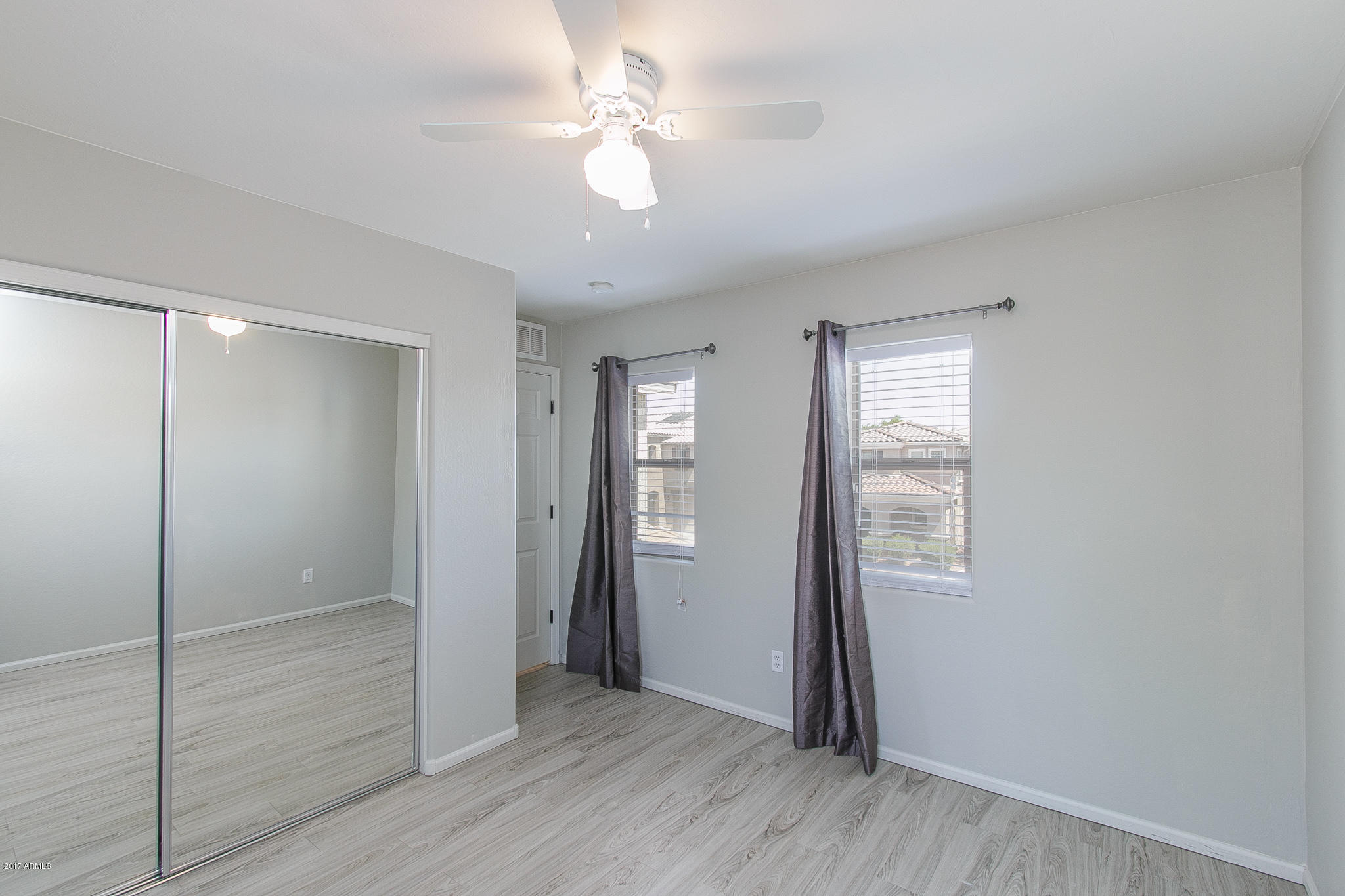 10923 West Elm Street Phoenix, AZ 85037 - Photo 27 of 37 27) BED 3