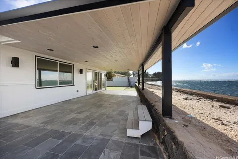 $2,090,000 | 68-695 Farrington Highway, Waialua, HI 96791